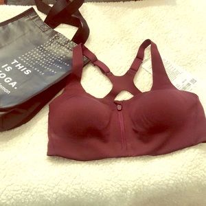 NWT Lululemon Take Power bra